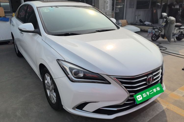 长安 逸动 2019款 高能版 1.6L GDI 手动先锋型 国VI车身外观6002