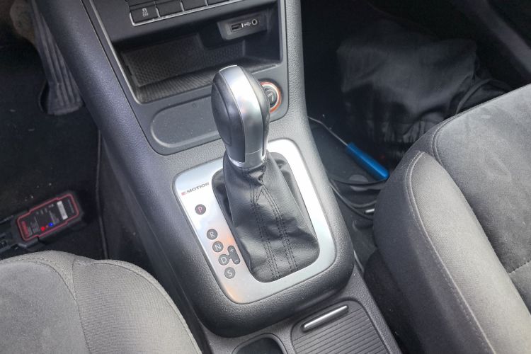 大众 Tiguan 2016款 2.0TSI 四驱标准型中控内饰18