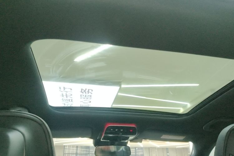 奔驰C级 2022款 改款 C 260 L 运动版局部细节22