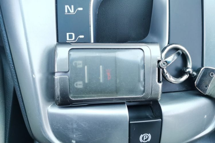 雪佛兰 科帕奇 2015款 2.4L 两驱城市版 7座中控内饰11