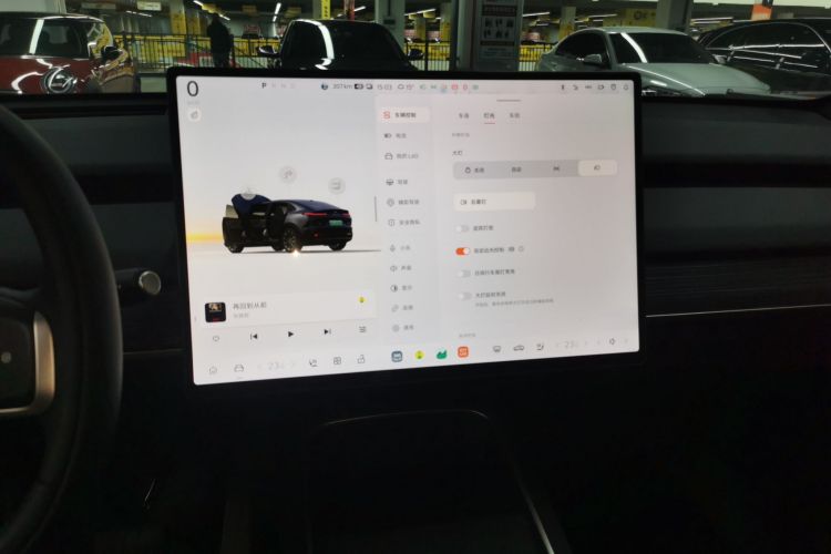 乐道L60 2024款 85kWh 四驱版中控内饰16