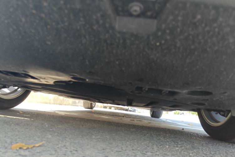 雷克萨斯ES 2025款 200 臻享版局部细节9008