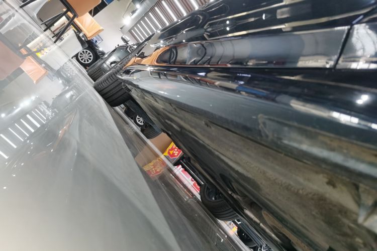 宝马3系 2022款 改款 325Li M运动曜夜套装局部细节9001