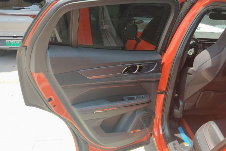 领克05 2020款 2.0TD 四驱劲Halo中控内饰49