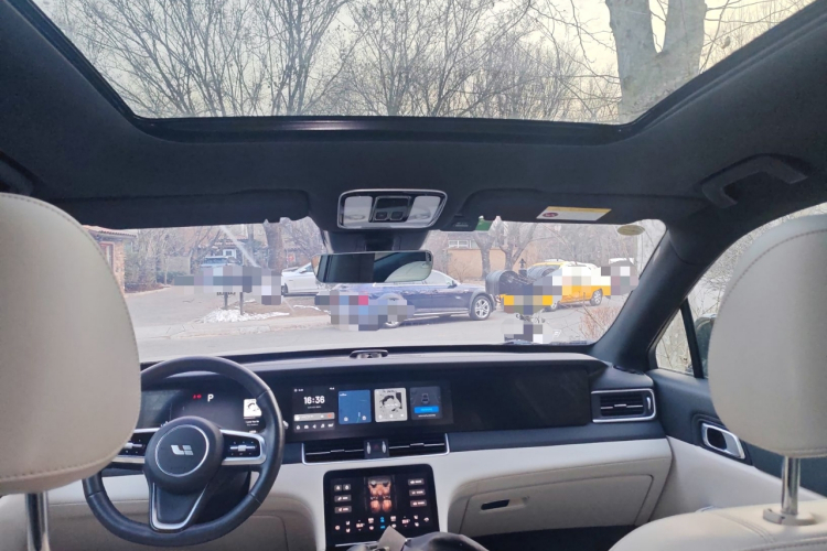 理想汽车 理想ONE 2021款 增程6座版中控内饰22