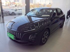 红旗E-QM5 2021款 充电 旗悦版