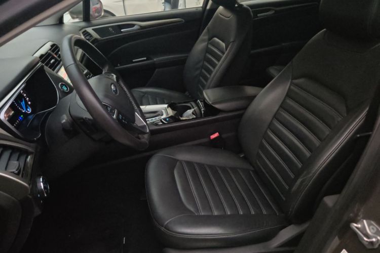 福特 蒙迪欧 2013款 2.0L GTDi200时尚型中控内饰19