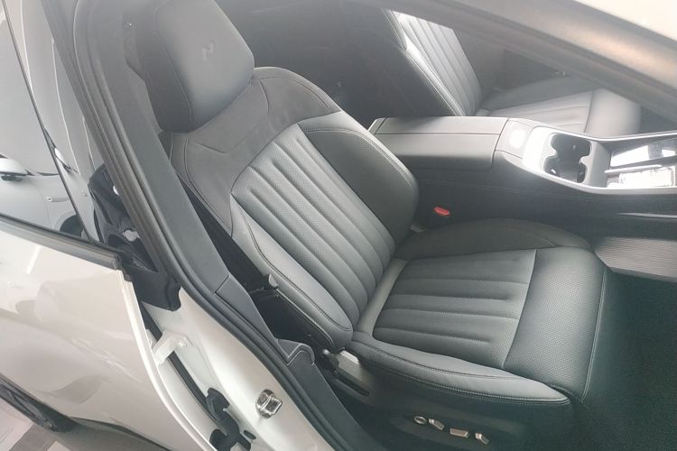 乐道L60 2024款 60kWh 后驱版局部细节41