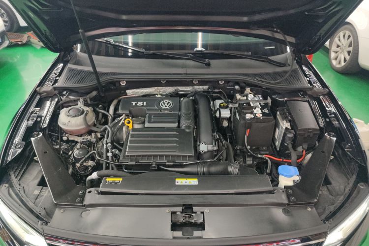 大众 迈腾 2020款 280TSI DSG 舒适型机舱底盘24