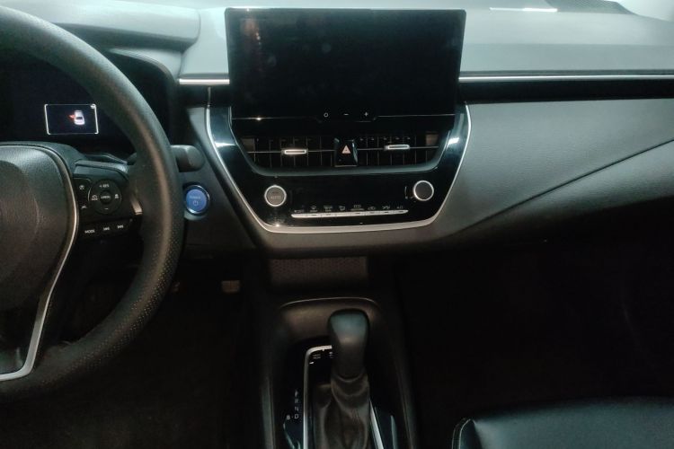 丰田 卡罗拉 2023款 1.8L 智能电混双擎 精英版中控内饰16