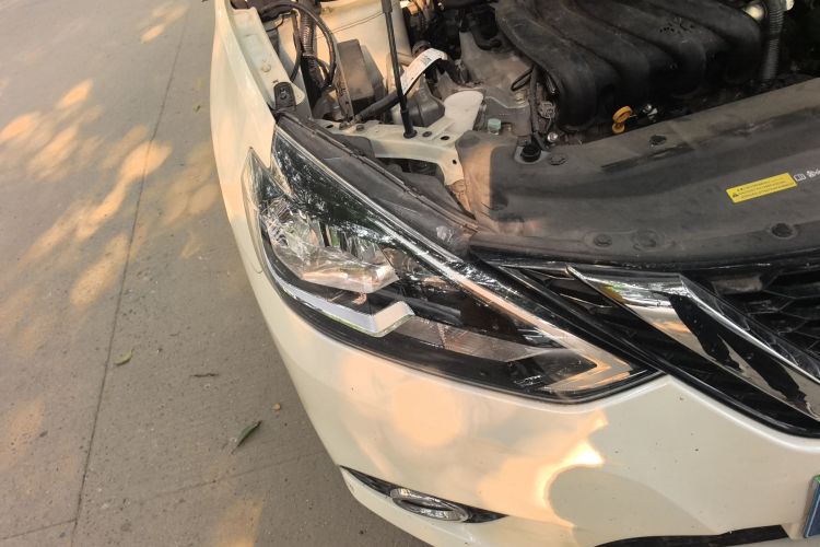 日产 轩逸 2021款 经典 1.6XL CVT豪华版车身外观8