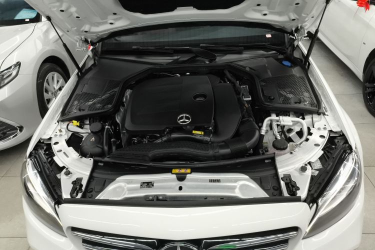 奔驰C级 2020款 改款 C 260 运动版局部细节24