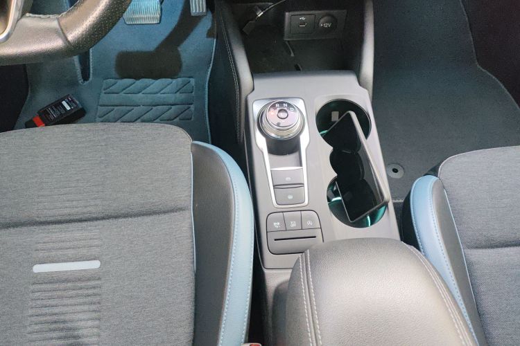 福特 福克斯 2021款 猎装版 EcoBoost 180 自动猎潮型中控内饰18