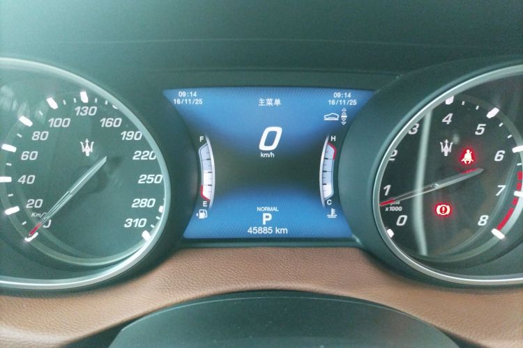 玛莎拉蒂 Levante 2019款 3.0T 标准版 国VI中控内饰14