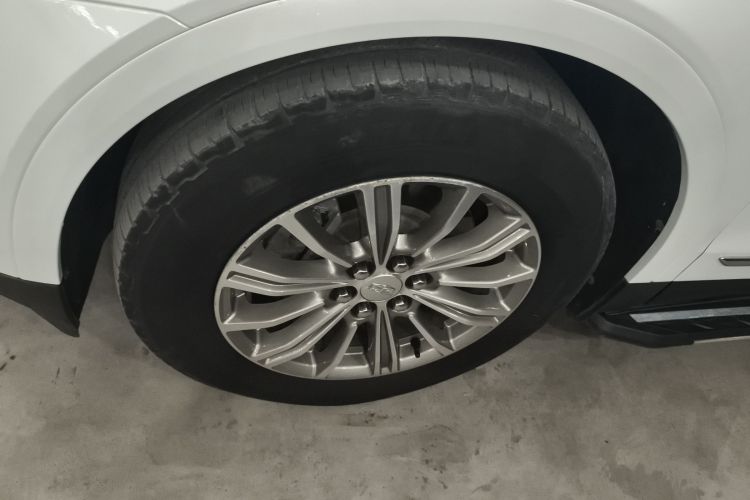 凯迪拉克XT5 2018款 25T 豪华型车身外观35