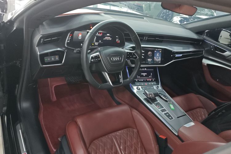 奥迪A7L 2024款 45 TFSI quattro 黑武士版中控内饰12