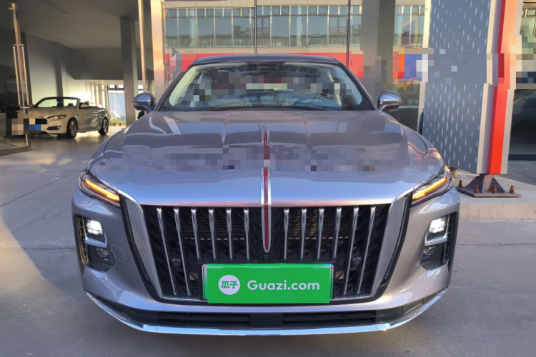 红旗H5 PHEV 2025款 170 超混版车身外观2