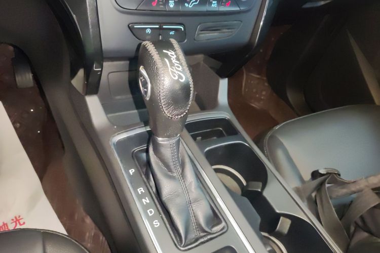 福特 翼虎 2018款 改款 EcoBoost 180 两驱豪翼型中控内饰18