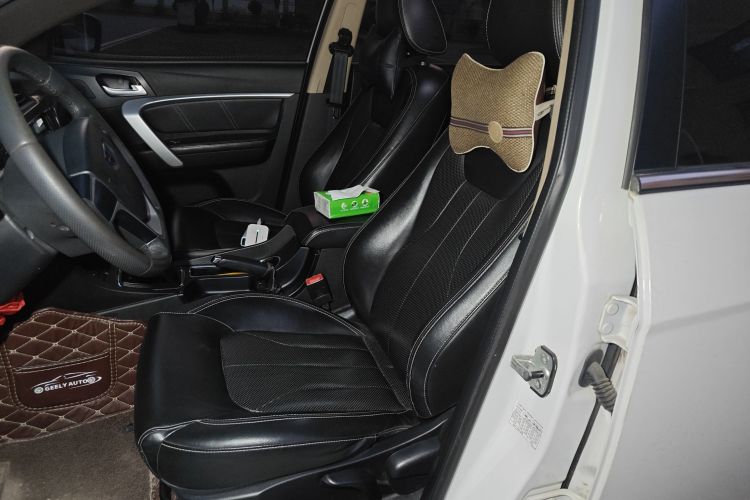 吉利汽车 帝豪 2017款 三厢百万款 1.5L 手动向上版中控内饰19