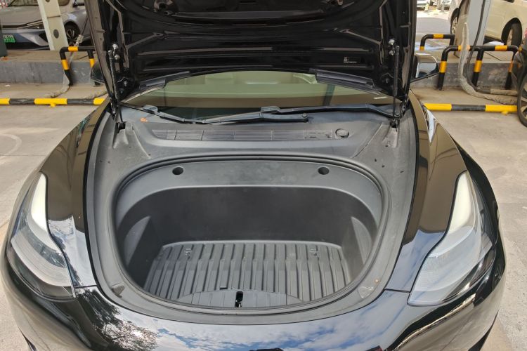 特斯拉 Model 3 2021款 标准续航后驱升级版局部细节24