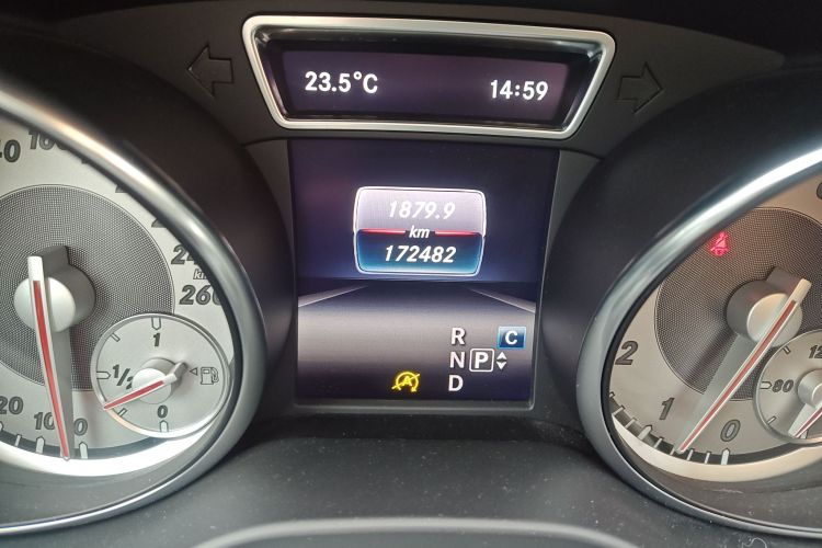 奔驰GLA 2016款 GLA 200 时尚型中控内饰15