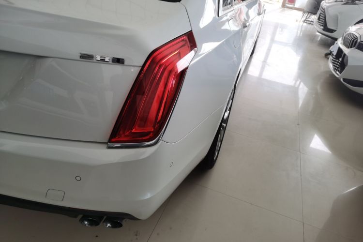 凯迪拉克CT6 2016款 28T 领先型车身外观6006