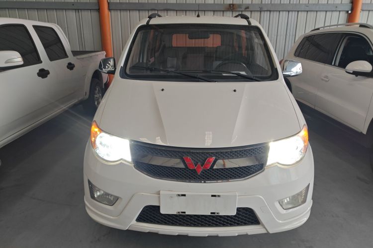 五菱汽车 五菱宏光 2018款 1.5L 经典款S基本型车身外观6001