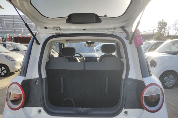 长安启源 长安Lumin 2022款 210km 香甜款机舱底盘23