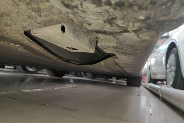 比亚迪 汉 2022款 EV 创世版 610KM四驱尊享型局部细节9002