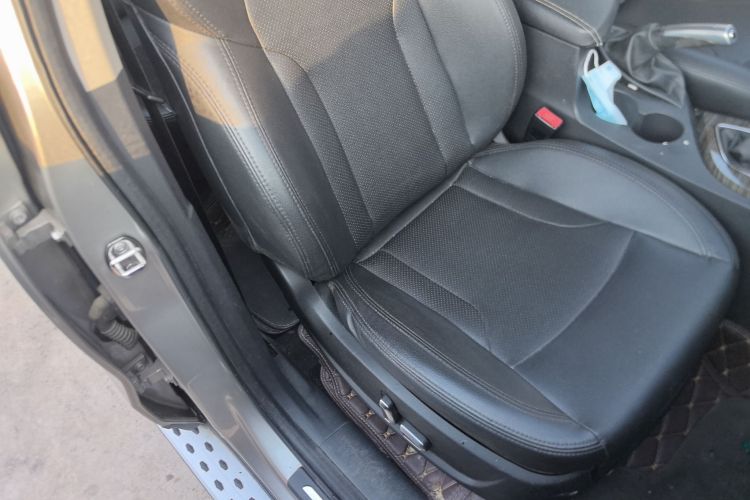 众泰T600 2015款 1.5T 手动尊贵型局部细节41