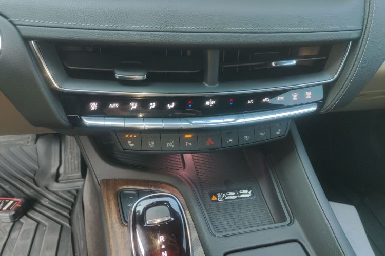 凯迪拉克CT5 2025款 28T 赛道性能版局部细节16