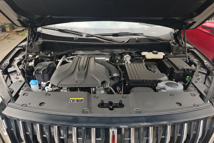 红旗HS7 PHEV 2025款 2.0T PHEV 四驱200万辆纪念版 6座局部细节24