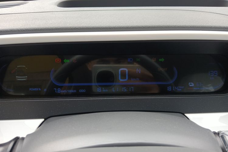 吉利银河 熊猫 2025款 210km 元气熊中控内饰14