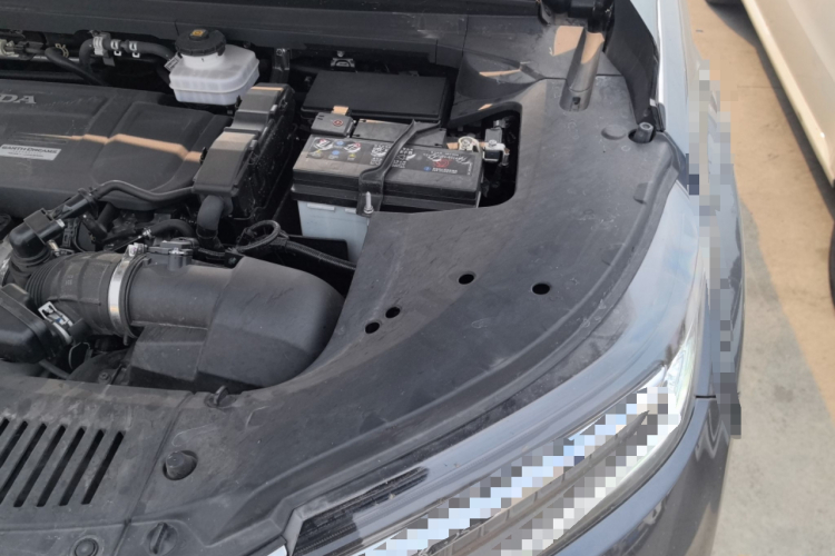 本田 冠道 2023款 370TURBO 四驱尊享版机舱底盘26