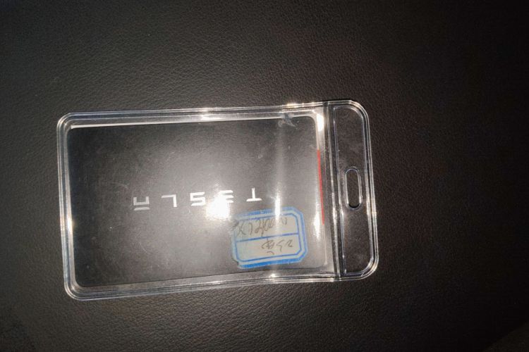 特斯拉 Model X 2023款 双电机全轮驱动版中控内饰7001