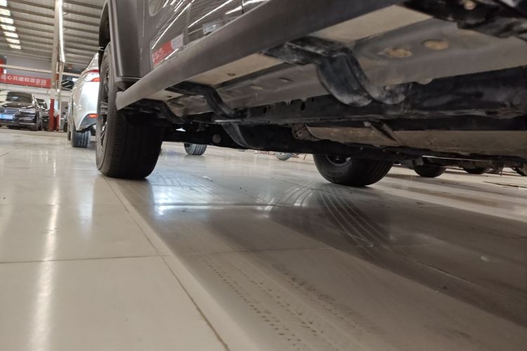 坦克300 2024款 2.0T 挑战者局部细节9002