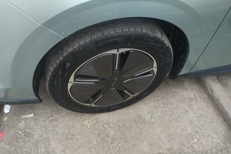 上汽大通MAXUS 大家7 2024款 605km 森林加长续航版车身外观6007