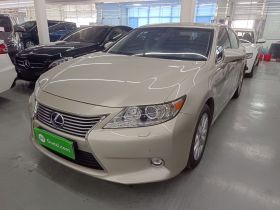 雷克萨斯ES 2013款 300h 精英版