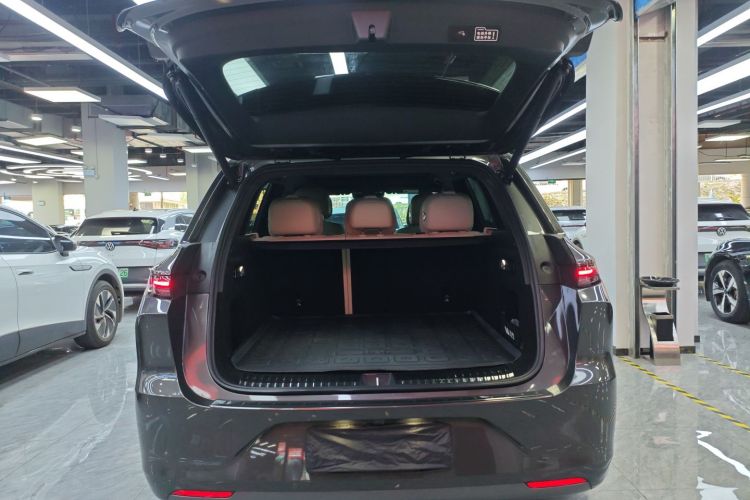 理想汽车 理想L6 2024款 Max局部细节23