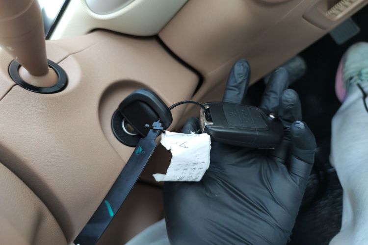 五菱汽车 宏光MINIEV 2025款 四门版 进阶款中控内饰11