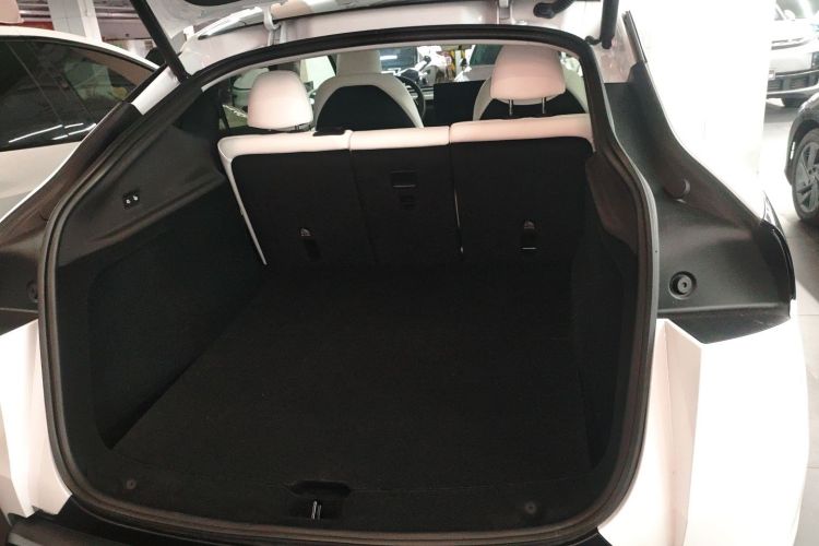 特斯拉 Model Y 2025款 后轮驱动版局部细节23