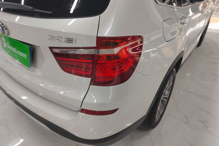 宝马X3(进口) 2014款 xDrive20i X设计套装车身外观9