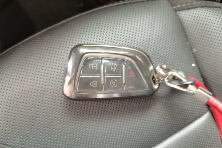 凯迪拉克CT5 2022款 28T 豪华型（标准版）中控内饰11