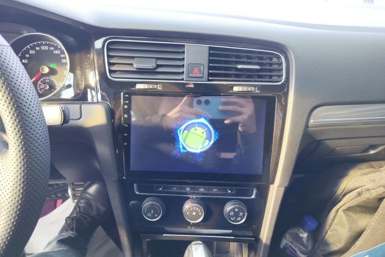 大众 高尔夫 2018款 280TSI 自动R-Line型中控内饰16