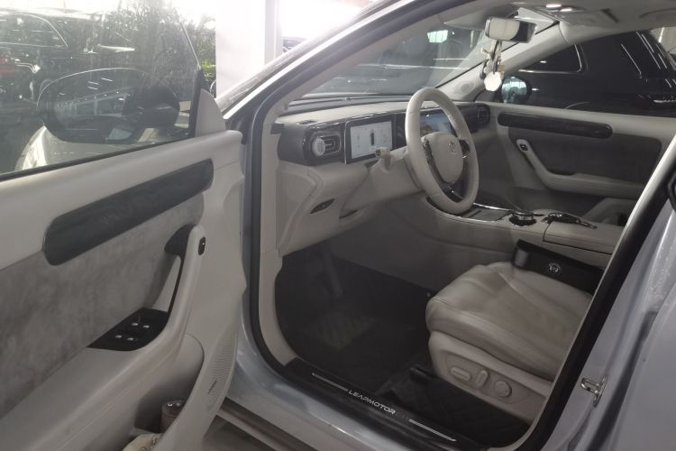 零跑汽车 零跑C11 2021款 尊享版中控内饰7003