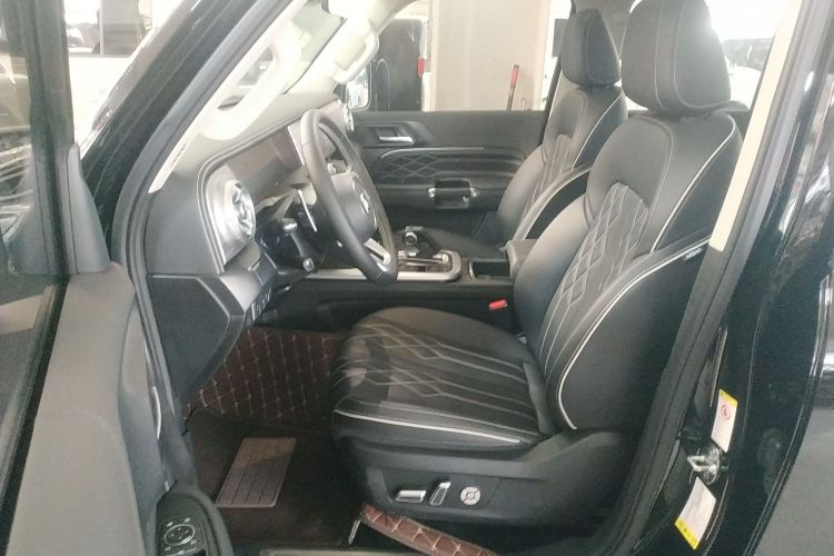 坦克300 2024款 2.0T 挑战者中控内饰19