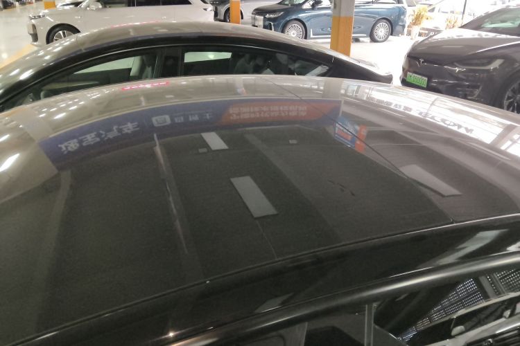 特斯拉 Model 3 2022款 Performance高性能全轮驱动版局部细节57