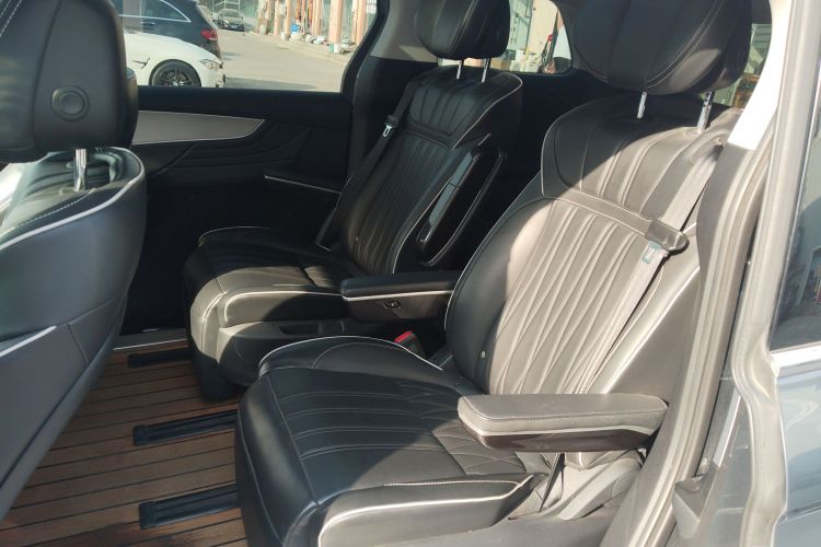 荣威iMAX8 2022款 400TGI 旗舰版中控内饰7004