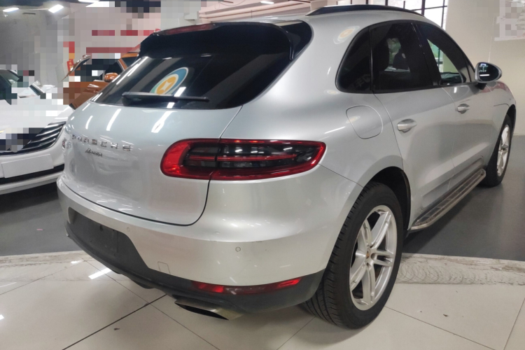 保时捷 2014款 Macan 2.0T车身外观7