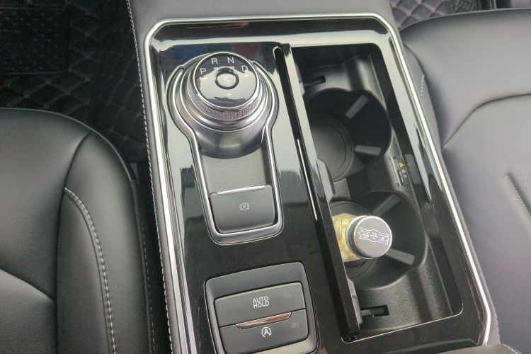 福特 锐界 2022款 PLUS EcoBoost 245 四驱铂锐型 7座中控内饰18